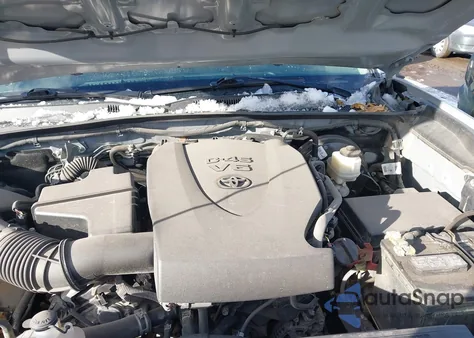 2019 Toyota Tacoma Sr5 V6 z USA, uszkodzony, nr VIN 3TMCZ5AN8KM268076